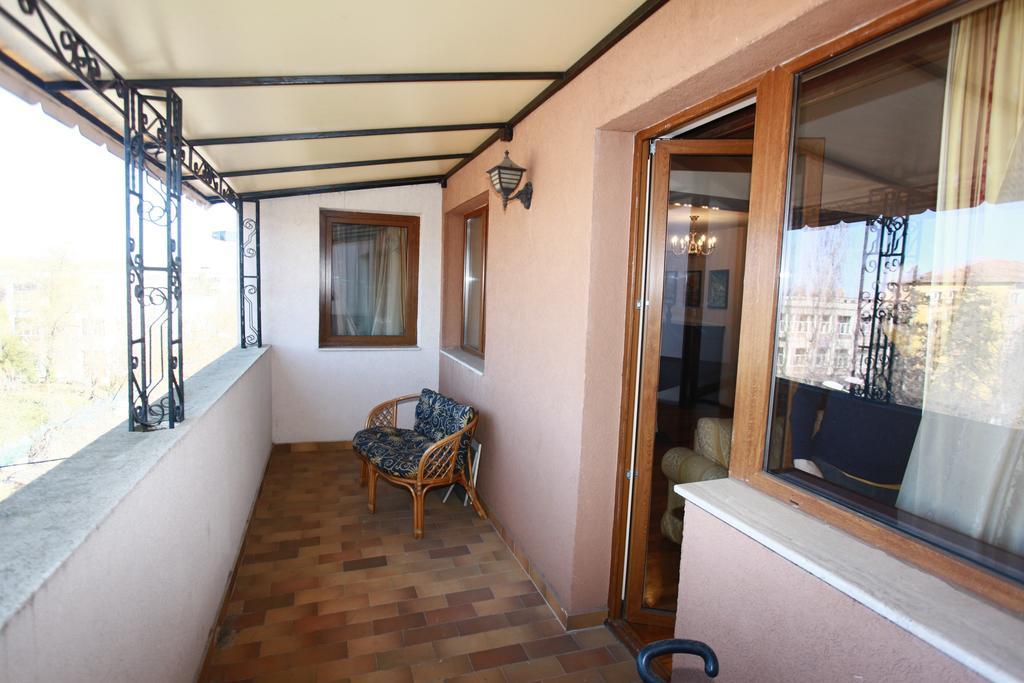 Апартаменты Penthouse Renasterii Amazonia Тимишоара Экстерьер фото