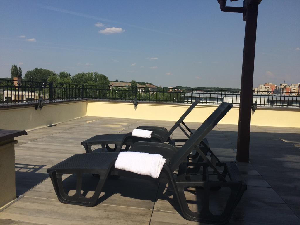 Апартаменты Penthouse Renasterii Amazonia Тимишоара Экстерьер фото